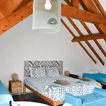 Go4surf Lofts Apartment