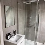 شقة Go4surf Lofts بينيش