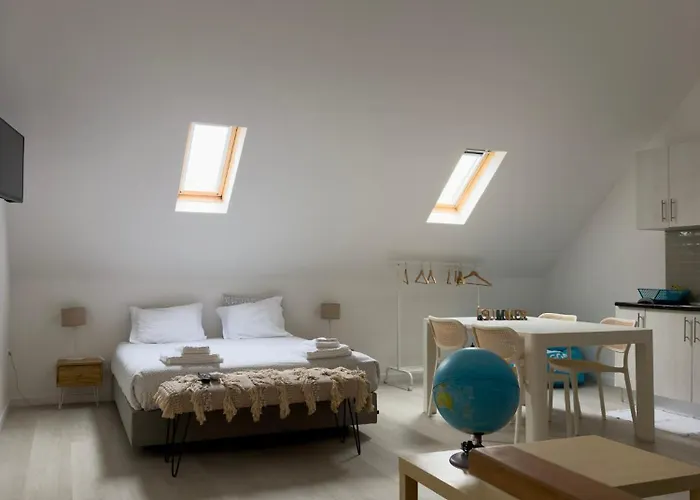 Go4surf Lofts דירה *